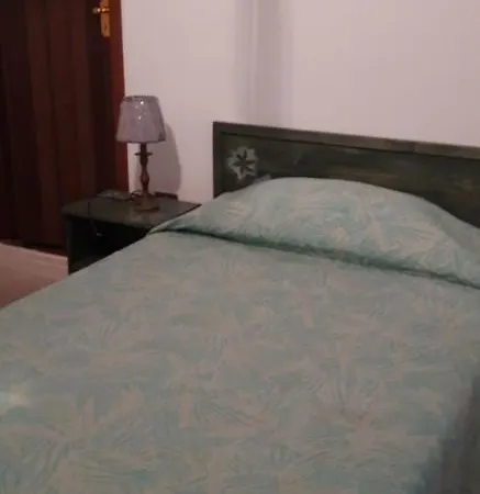 فندق مبيت وإفطار Miramare Di Antonella Ranieri