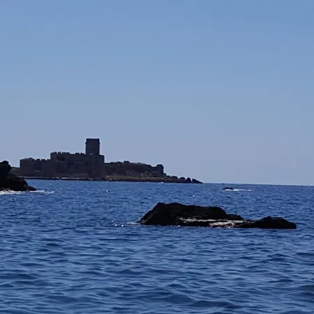 فندق مبيت وإفطار Miramare Di Antonella Ranieri