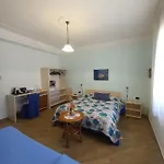 Bed & Breakfast Miramare Di Antonella Ranieri