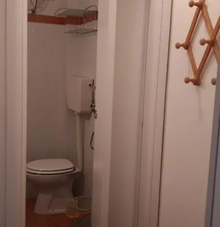 Miramare Di Antonella Ranieri イーゾラ・ディ・カーポ・リッツート