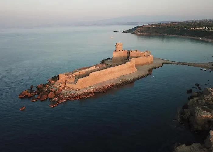 Miramare Di Antonella Ranieri Frühstückspension Le Castella (Calabria)