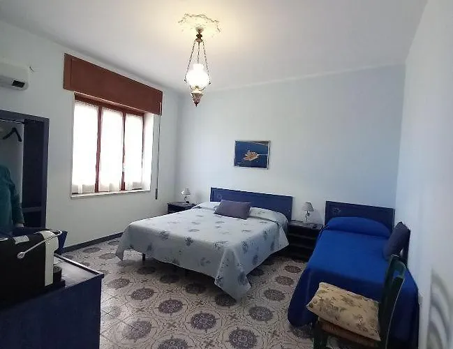 Miramare Di Antonella Ranieri לינה וארוחת בוקר Isola Di Capo Rizzuto