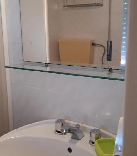 Miramare Di Antonella Ranieri לינה וארוחת בוקר 3*