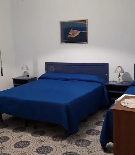 Miramare Di Antonella Ranieri Isola Di Capo Rizzuto